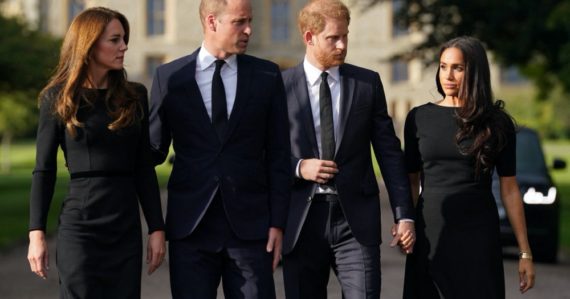 Princ Harry kráľovskú rodinu nešetrí, teraz mnohých šokoval: William ma kvôli Meghan fyzicky napadol