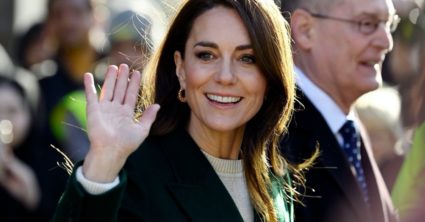 Kate Middleton nosí špeciálny darček od kráľa Karola. Mnohým ľuďom tento detail neunikol